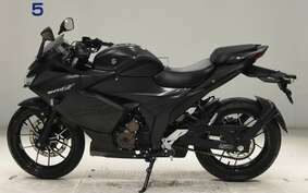 SUZUKI GIXXER 250 SF ED22B