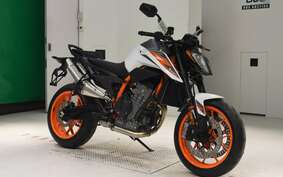 KTM 890 DUKE R 2024