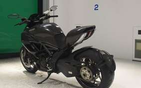 DUCATI DIAVEL Carbon 2011