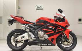 HONDA CBR600RR GEN 2 2006 PC37