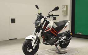 BENELLI TNT125