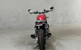 TRIUMPH SPEED TWIN 2022 DAD85