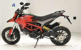 DUCATI HYPERMOTARD 820 2015