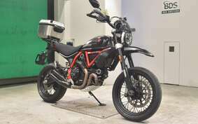 DUCATI SCRAMBLER Desert Sled 2021