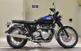 TRIUMPH BONNEVILLE T100 2015 J9157G