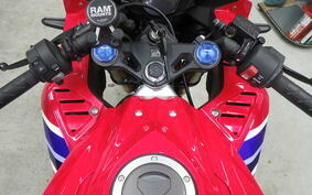 HONDA CBR250RR A MC51