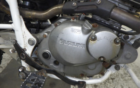 SUZUKI DJEBEL 200 (DR200SE) SH42A