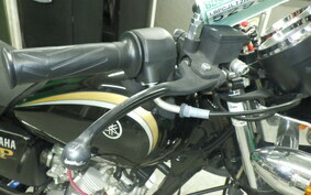 YAMAHA YB125SP