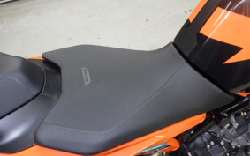 KTM 890 DUKE GP 2023 TU940