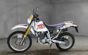 SUZUKI DR250R SJ45A