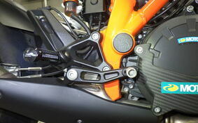 KTM 1290 SUPER DUKE R 2019 V3940