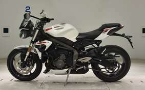 TRIUMPH STREET TRIPLE S 2021