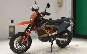 KTM 690 SMC R 2023