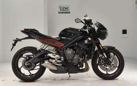 TRIUMPH STREET TRIPLE R 2017 DA434Z