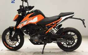 KTM 125 DUKE JPA40