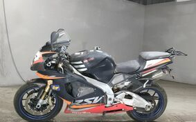 APRILIA RSV1000 MILLE R RP00