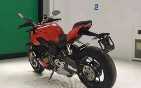 DUCATI STREETFIGHTER V4 S 2023