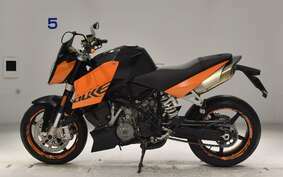 KTM 990 SUPER DUKE 2010