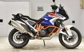 KTM 1290 SUPER ADVENTURE R 2022 V5940