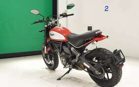 DUCATI SCRAMBLER ICON 2015