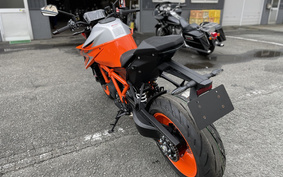 KTM 1290 SUPER DUKE R 2024 V3940