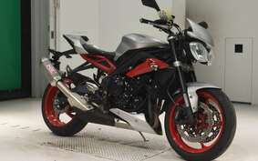 TRIUMPH STREET TRIPLE RX 2015