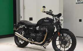 TRIUMPH STREET TWIN 2016