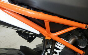 KTM 250 DUKE JPE40