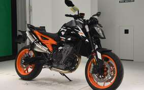 KTM 890 DUKE GP 2023 TU940