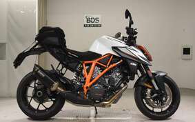 KTM 1290 SUPER DUKE R 2020 V3940