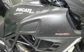 DUCATI DIAVEL 2011 G100A