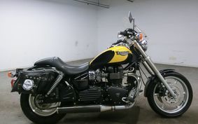 TRIUMPH SPEEDMASTER 2003 J903Y4