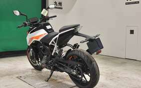 KTM 390 DUKE 2024