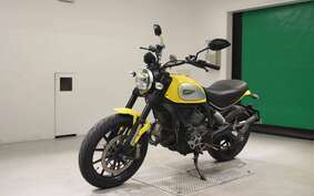 DUCATI SCRAMBLER ICON 2015