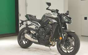 TRIUMPH STREET TRIPLE R 2023