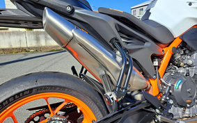 KTM 890 DUKE R 2021 TU940