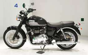 TRIUMPH BONNEVILLE T100 2013 J9157G