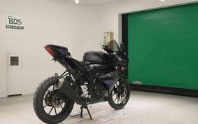 SUZUKI GSX-R125 DL33B