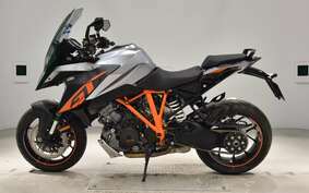 KTM 1290 SUPER DUKE GT 2018 V6940