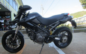 DUCATI HYPERMOTARD 796 2011 B101A