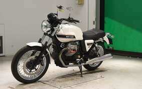 MOTO GUZZI V7 CLASSIC 2011