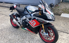 APRILIA RSV4 RF 2016 RSV4