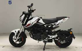 BENELLI TNT125