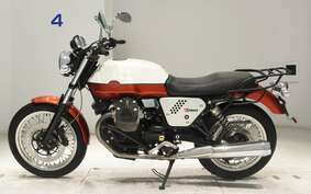 MOTO GUZZI V7 SPECIAL 2013