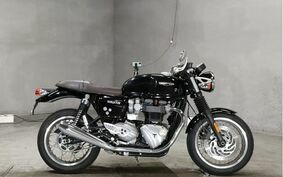 TRIUMPH THRUXTON 1200 2016 AD71H4