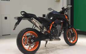 KTM 890 DUKE R 2024