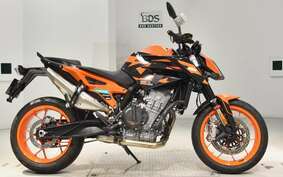 KTM 890 DUKE GP 2023 TU940