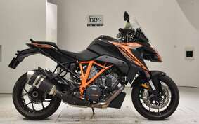 KTM 1290 SUPER DUKE GT 2020 V6940