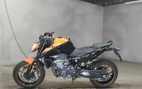 KTM 890 DUKE 2022 TU9