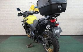 SUZUKI DL650 ( V-Strom 650 ) ABS 1988 C733A